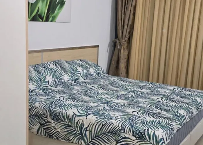 Sunny Blue Perl Apartment *